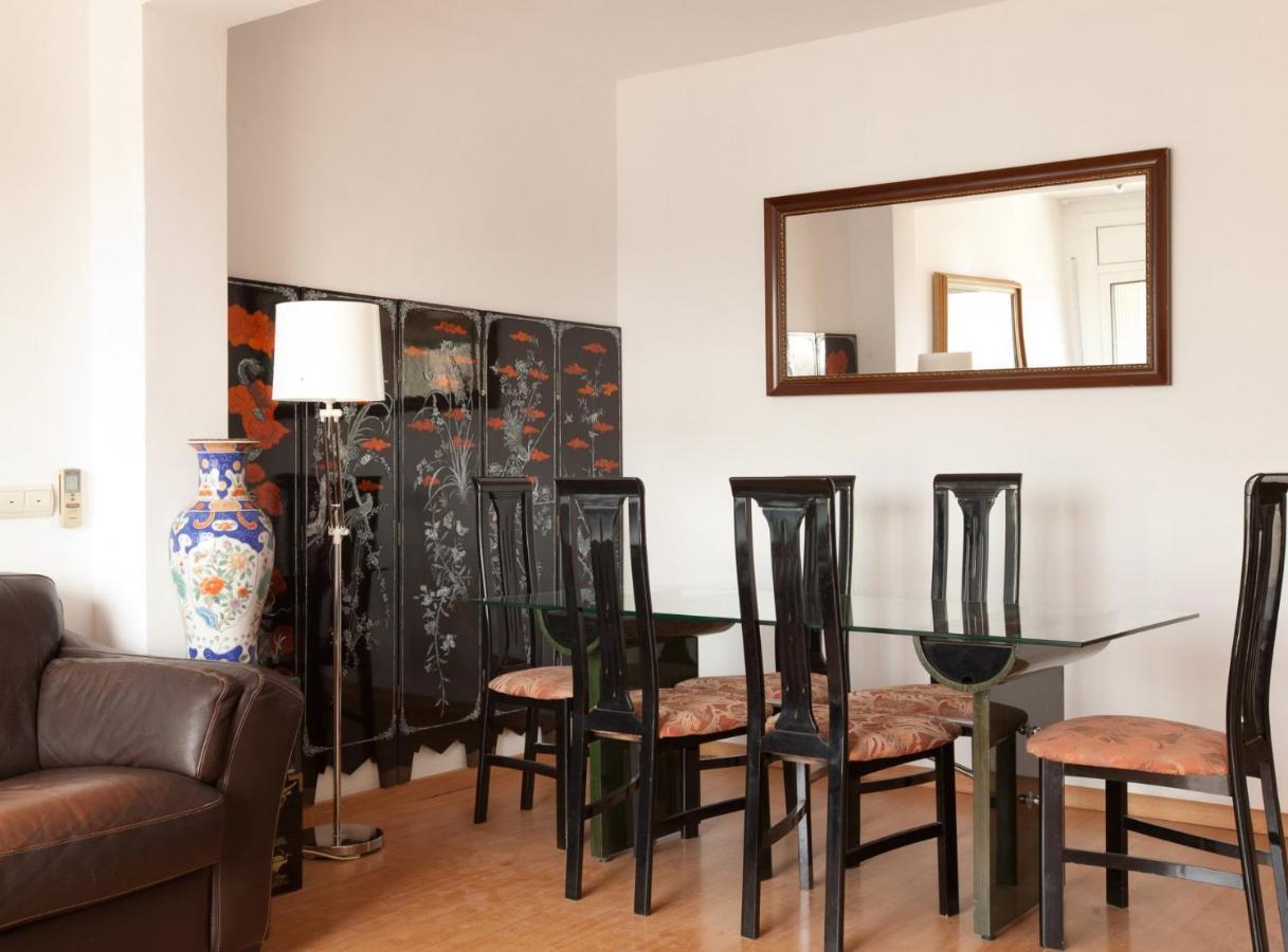 Rambla Cat - Penthouse With Terrace Apartman Barcelona Kültér fotó