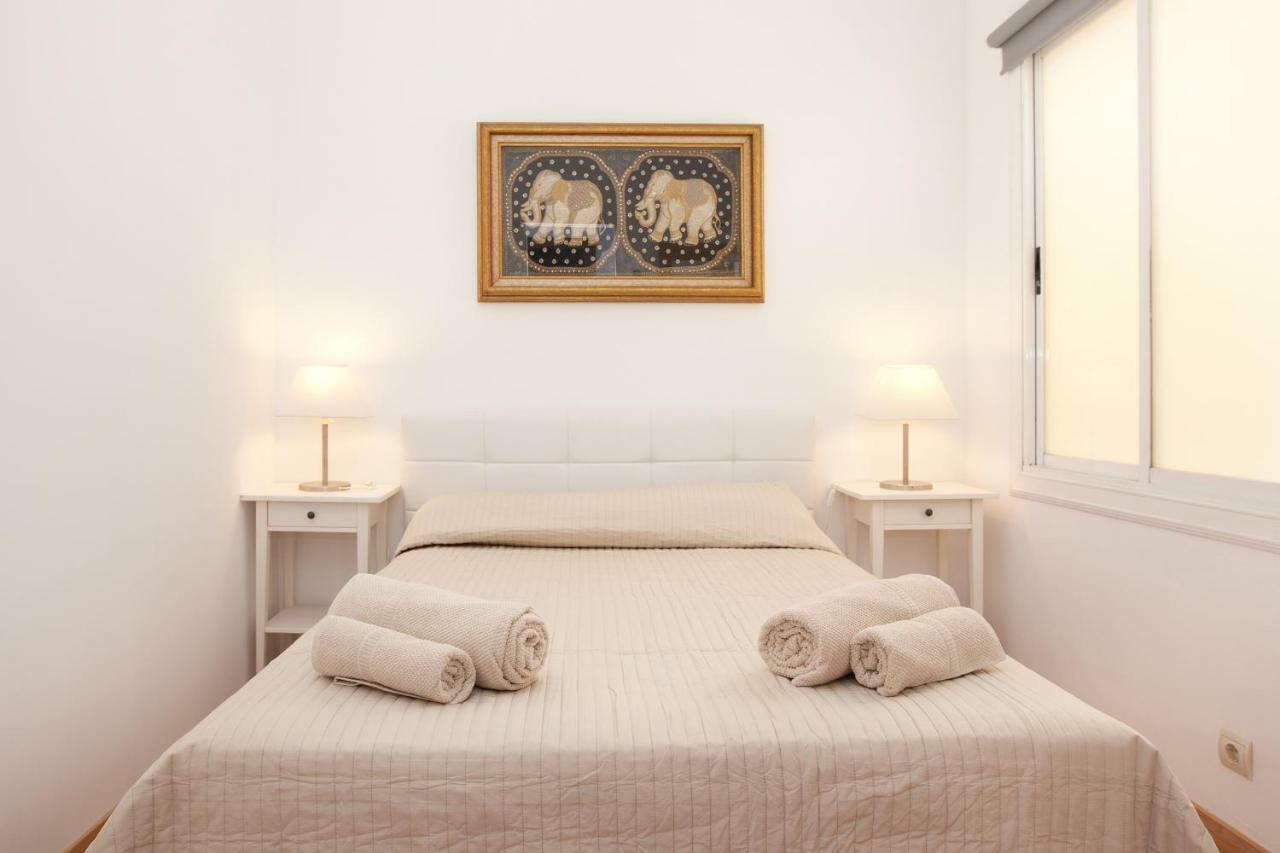 Rambla Cat - Penthouse With Terrace Apartman Barcelona Kültér fotó